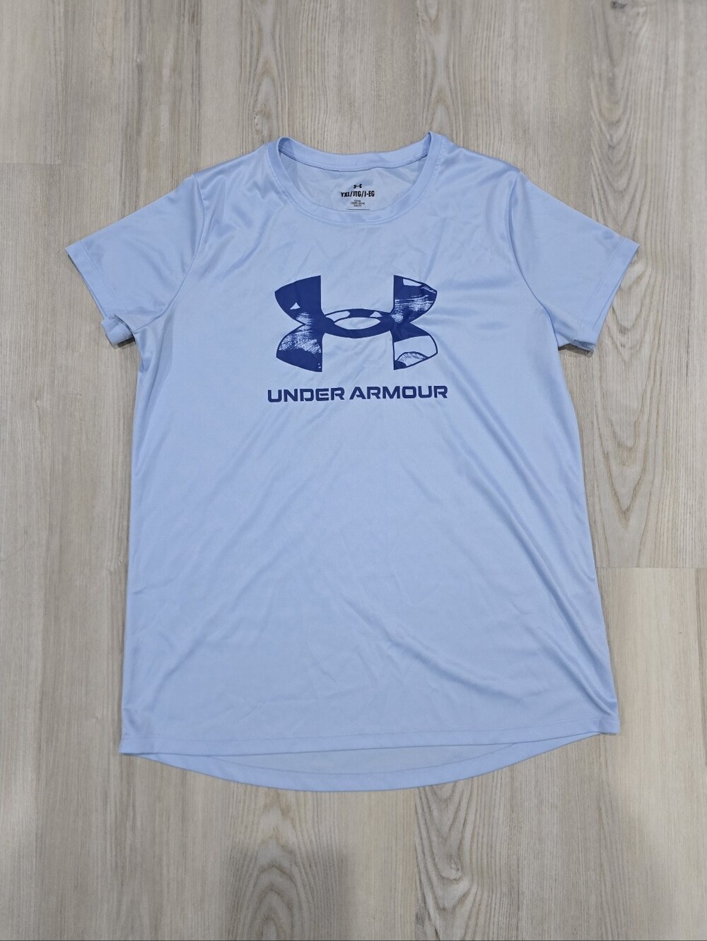 Under Armour Girls Blue Tshirt Size XL